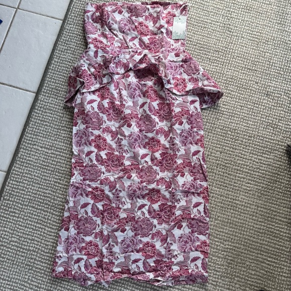 Tuckernuck Hyacinth House Rosewood Floral Roxanne Midi Dress - Picture 6 of 11